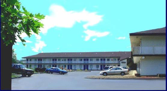 Hilltop Inn Pittsburgh Crafton Kültér fotó